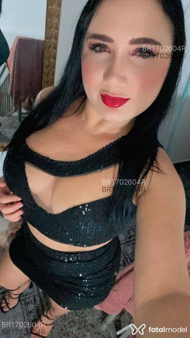 Acompanhante mulher morena (o) de olhos mel em Brasília - Amanda