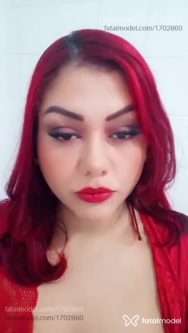 Acompanhante mulher ruiva (o) de olhos castanhos em Piracicaba Acompanhante mulher ruiva (o) de olhos castanhos em Piracicaba - Mirella Magalhães
