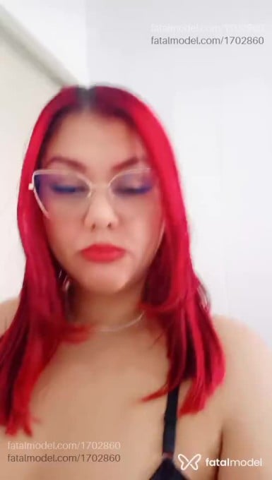 Acompanhante mulher ruiva (o) de olhos castanhos em Piracicaba Acompanhante mulher ruiva (o) de olhos castanhos em Piracicaba - Mirella Magalhães