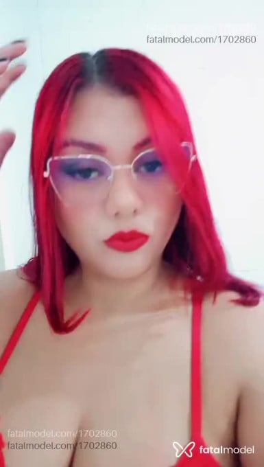 Acompanhante mulher ruiva (o) de olhos castanhos em Piracicaba Acompanhante mulher ruiva (o) de olhos castanhos em Piracicaba - Mirella Magalhães