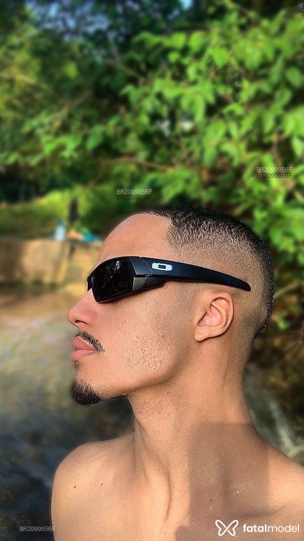 Acompanhante homem morena (o) de olhos castanhos - Gabriel Acompanhante homem morena (o) de olhos castanhos - Gabriel