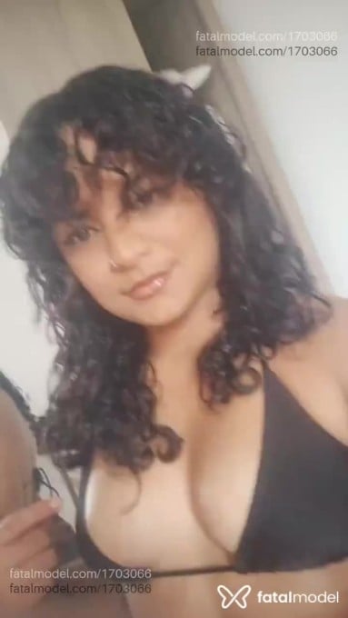 Acompanhante mulher morena (o) de olhos pretos em Brusque Acompanhante mulher morena (o) de olhos pretos em Brusque - Priscila