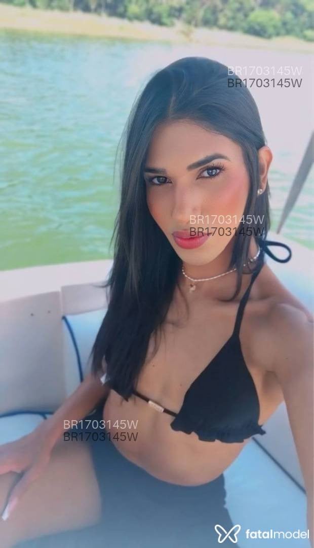 Acompanhante mulher trans morena (o) de olhos pretos em São Paulo - Julia Sampaio