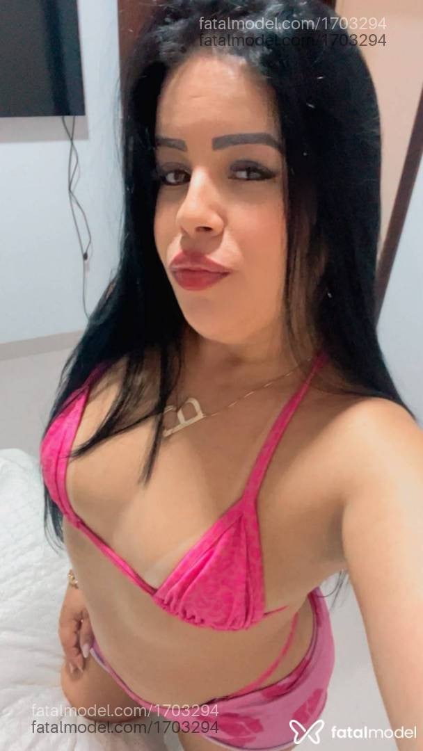 Acompanhante mulher morena (o) de olhos castanhos - Laura Fontinelly