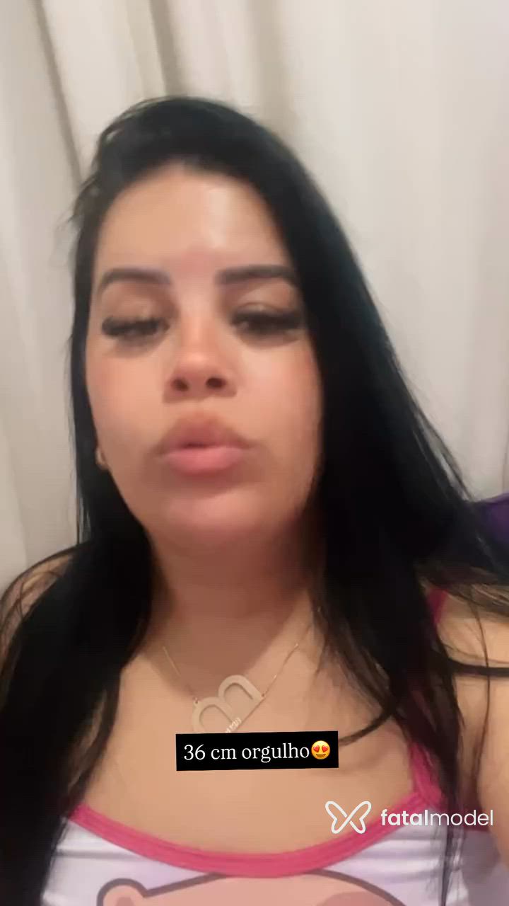 Acompanhante mulher morena (o) de olhos castanhos - Laura Fontinelly