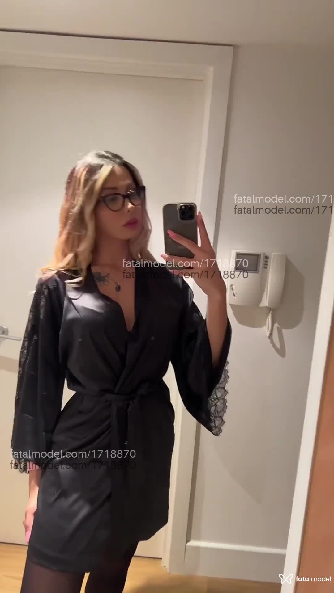 Acompanhante mulher loira (o) de olhos castanhos em São Paulo - Andressa