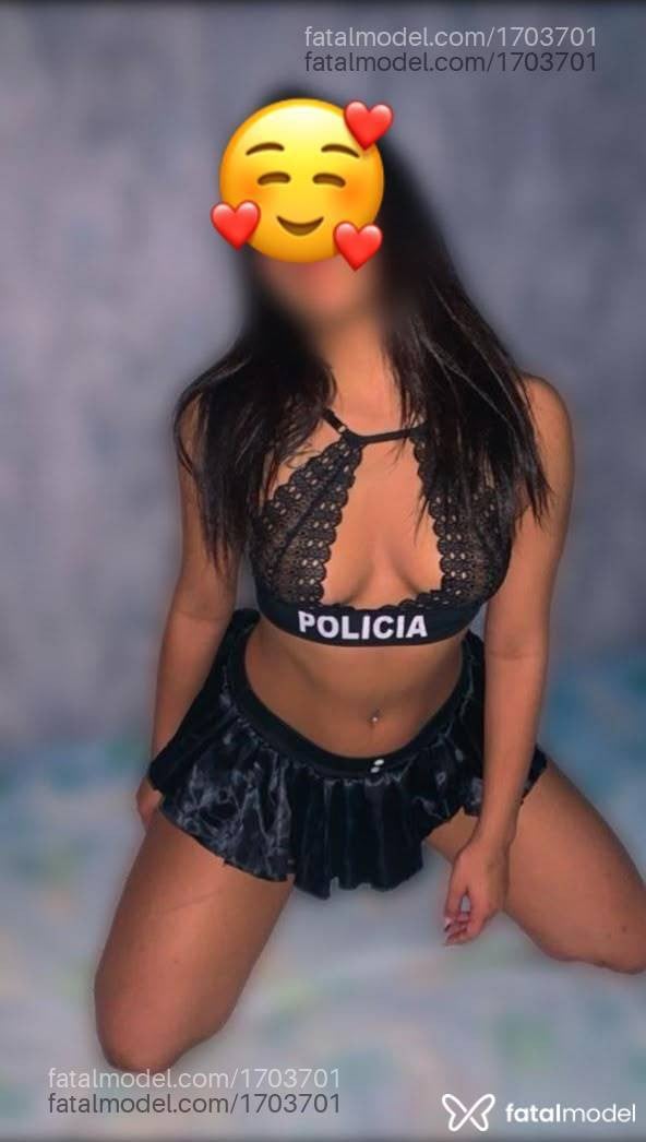 Acompanhante mulher morena (o) de olhos pretos - Julia