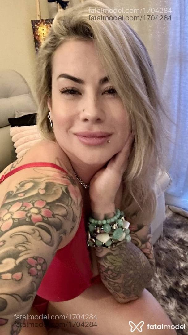 Acompanhante mulher loira (o) de olhos castanhos em Campinas - Leticia Madri