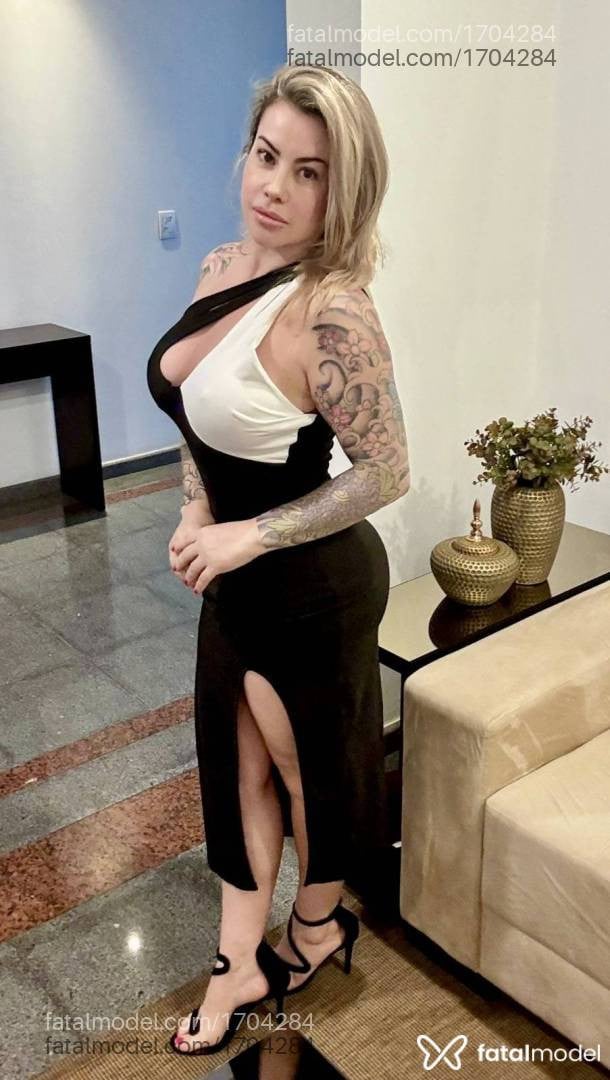 Acompanhante mulher loira (o) de olhos castanhos em Campinas - Leticia Madri