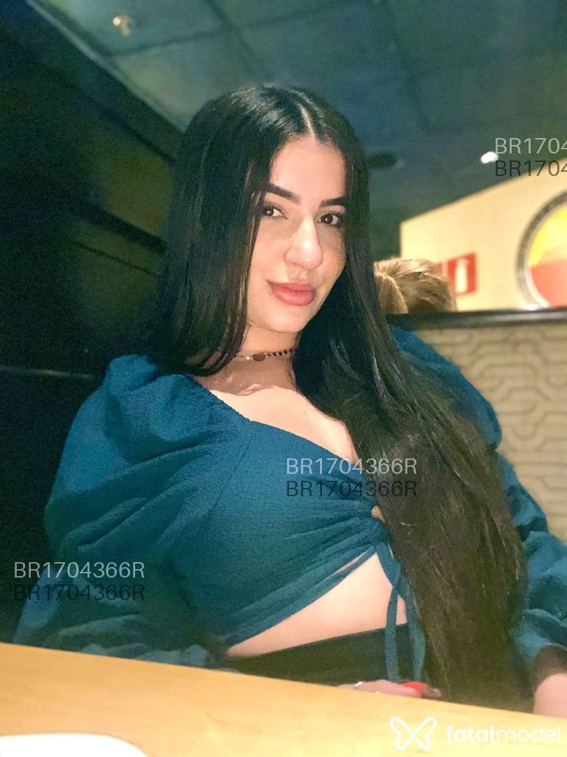 Acompanhante mulher com cabelo castanho de olhos castanhos em Belo Horizonte Acompanhante mulher com cabelo castanho de olhos castanhos em Belo Horizonte - Gabriela Rodrigues