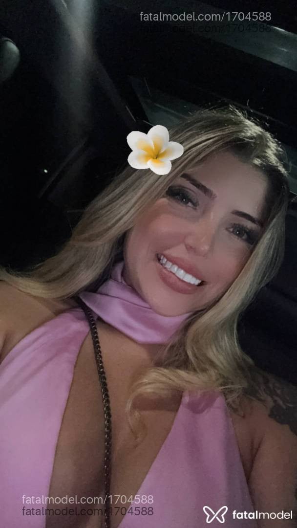 Acompanhante mulher loira (o) de olhos cinza em Rio de Janeiro Acompanhante mulher loira (o) de olhos cinza em Rio de Janeiro - Mariana Rodrigues