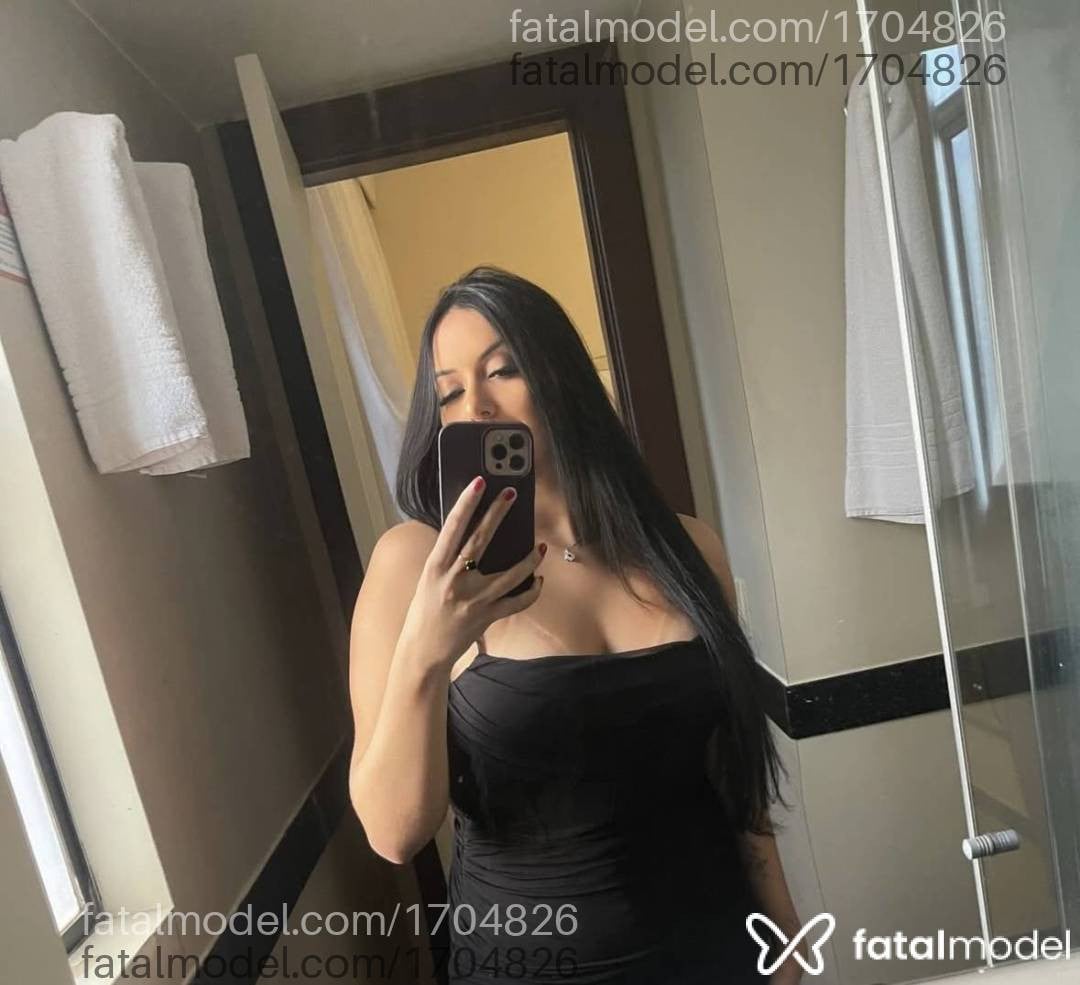 Acompanhante mulher morena (o) de olhos castanhos em Belo Horizonte - Livia Brandão