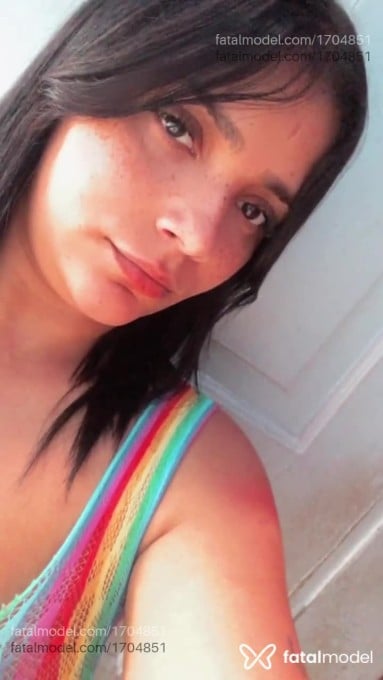 Acompanhante mulher morena (o) de olhos castanhos - Yara Costa