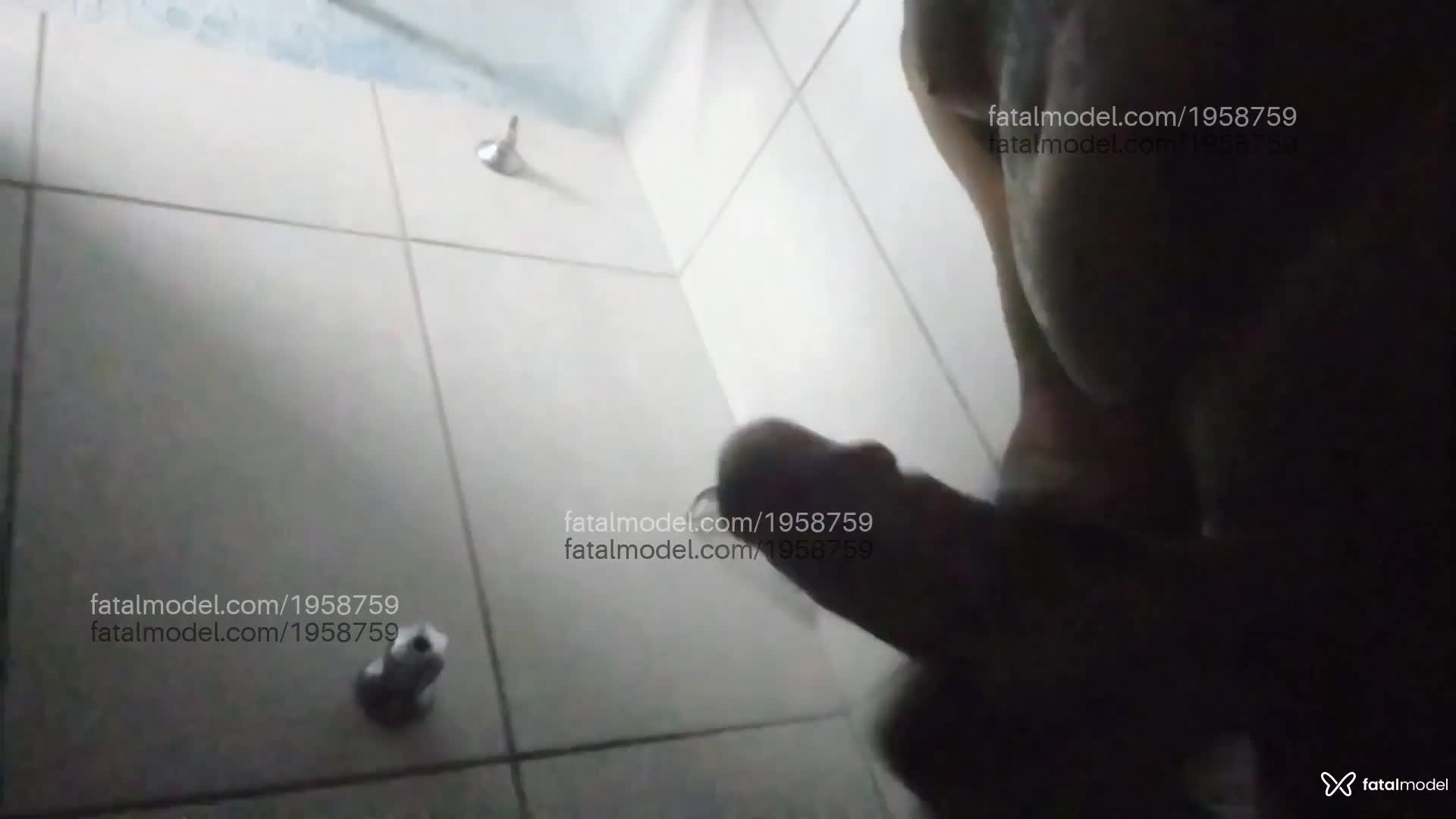 Acompanhante homem com cabelo castanho de olhos castanhos em Marília - Ricardo Silva