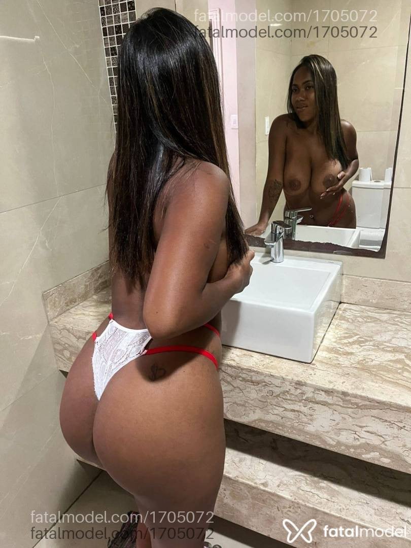 Acompanhante mulher com cabelo castanho de olhos castanhos em João Monlevade - Luana