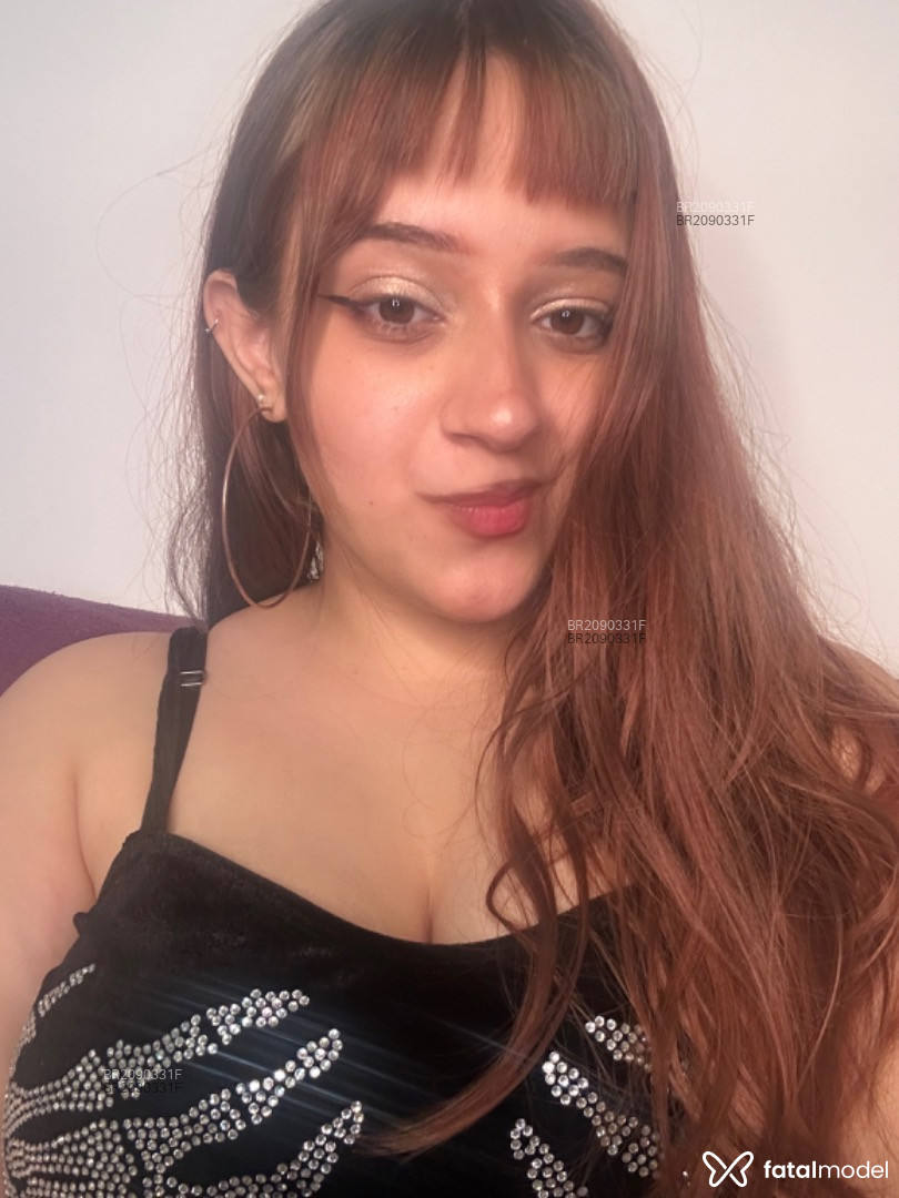 Acompanhante mulher ruiva (o) de olhos mel em Virtual - Medusa Moon