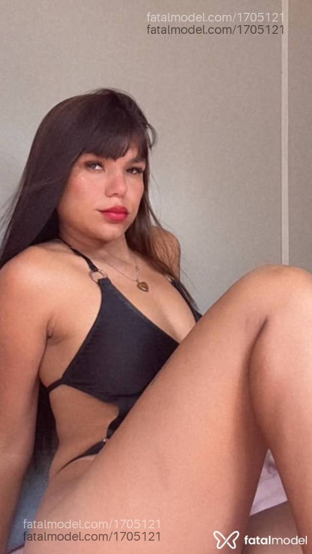 Acompanhante mulher morena (o) de olhos mel - Emanuelle