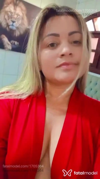 Acompanhante mulher loira (o) de olhos verdes em Limeira Acompanhante mulher loira (o) de olhos verdes em Limeira - Quezia Falcão