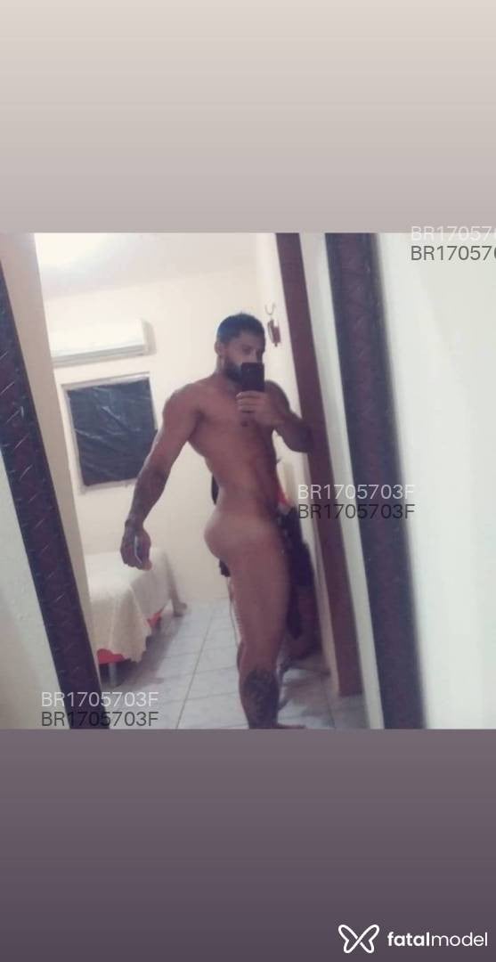 Acompanhante homem com cabelo castanho de olhos pretos em Recife - Diogo sousa