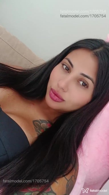 Acompanhante mulher morena (o) de olhos castanhos em São Paulo - Helena Castro