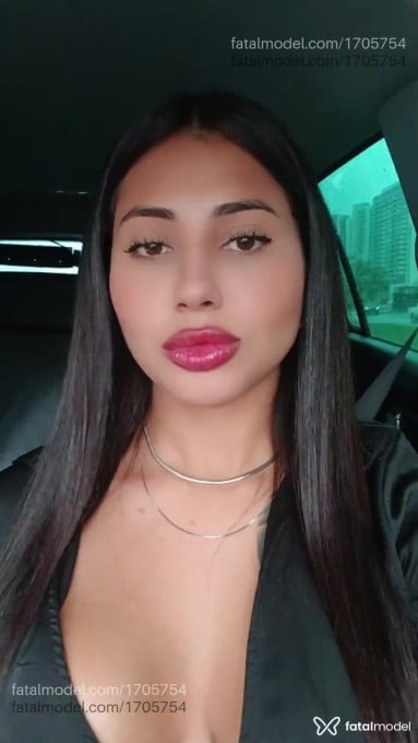 Acompanhante mulher morena (o) de olhos castanhos em São Paulo - Helena Castro