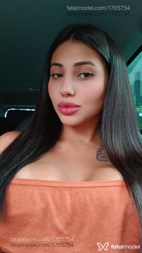 Acompanhante mulher morena (o) de olhos castanhos em São Paulo - Helena Castro