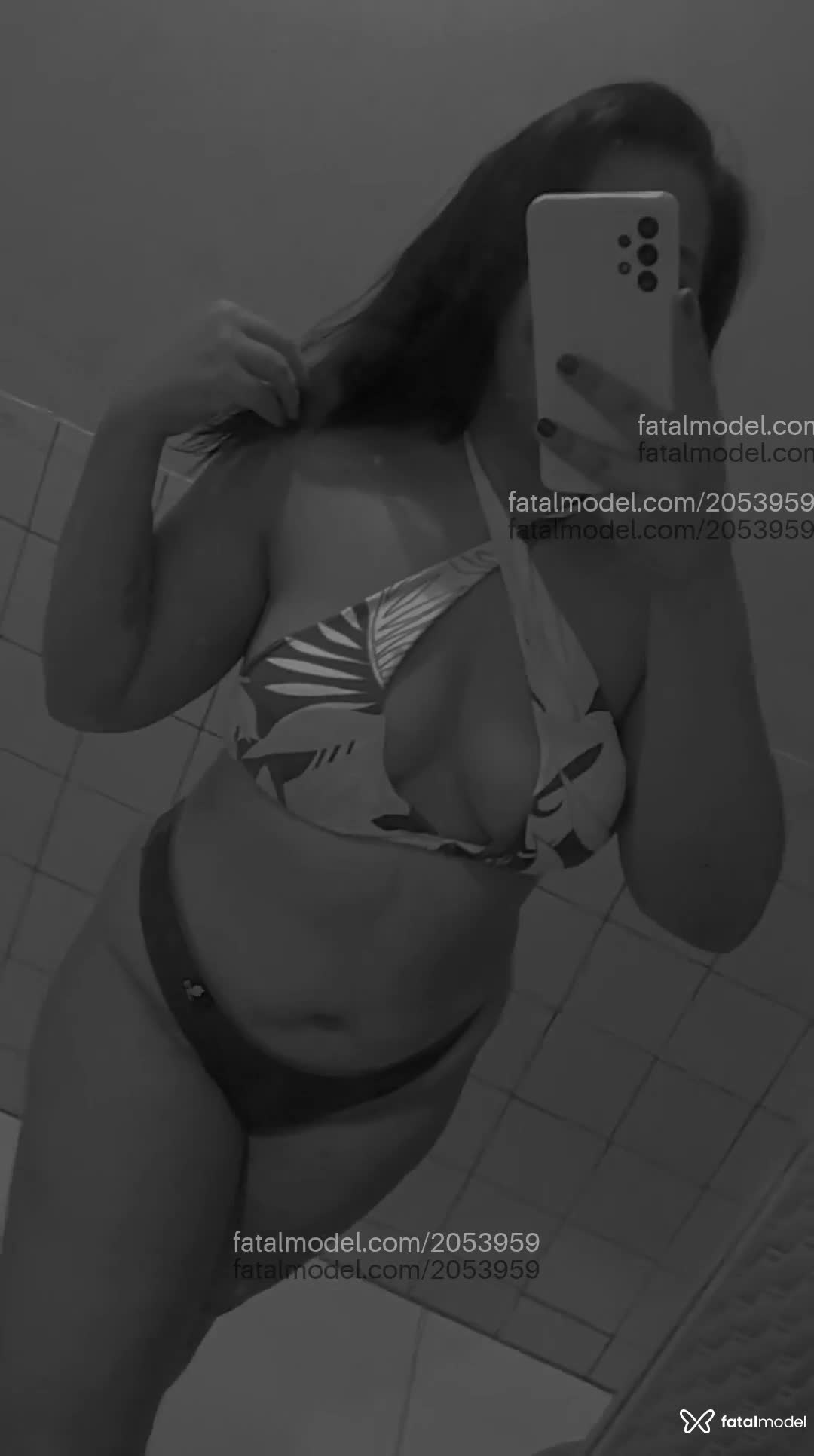 Acompanhante mulher morena (o) de olhos castanhos em São Lourenço do Oeste Acompanhante mulher morena (o) de olhos castanhos em São Lourenço do Oeste - Taylis
