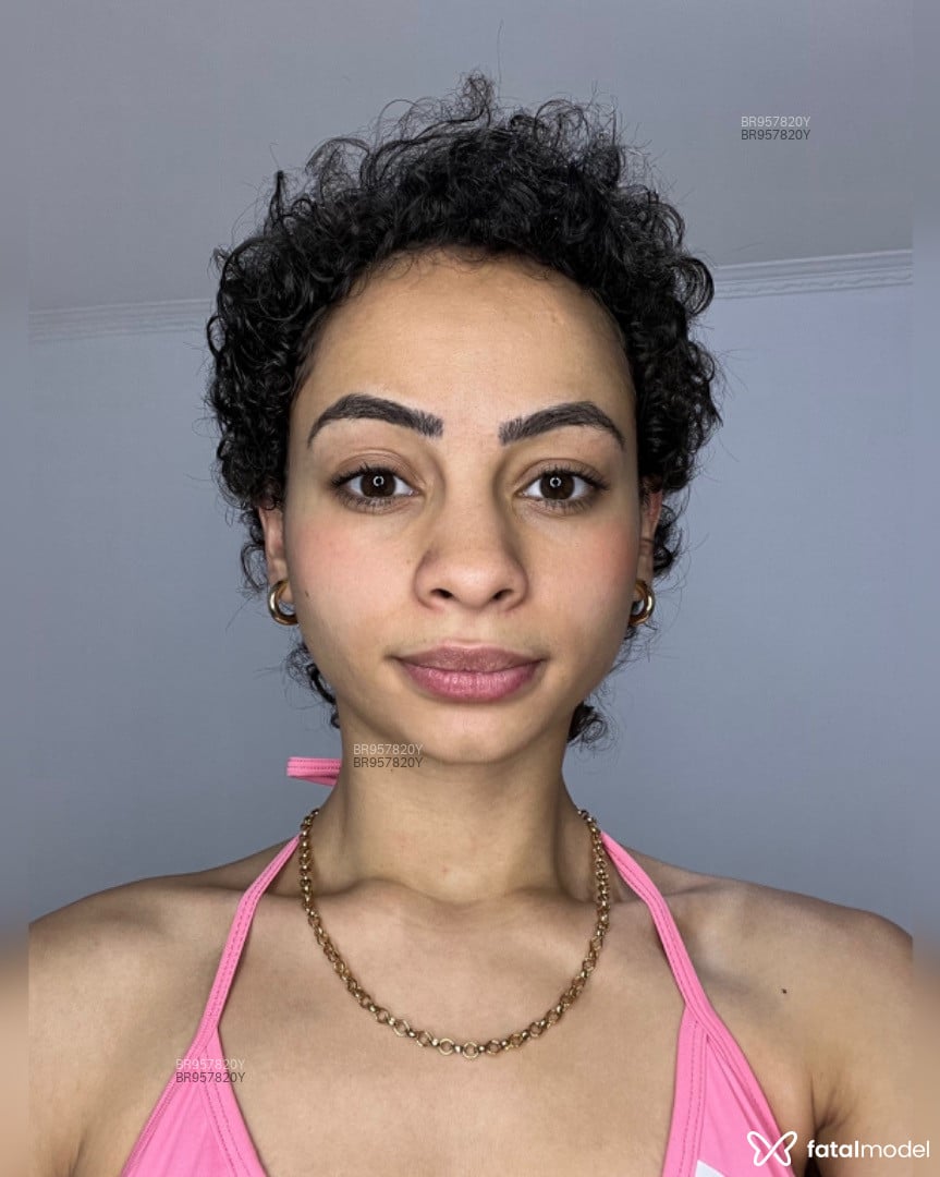 Acompanhante mulher com cabelo castanho de olhos castanhos em São José dos Campos - Ana Silva