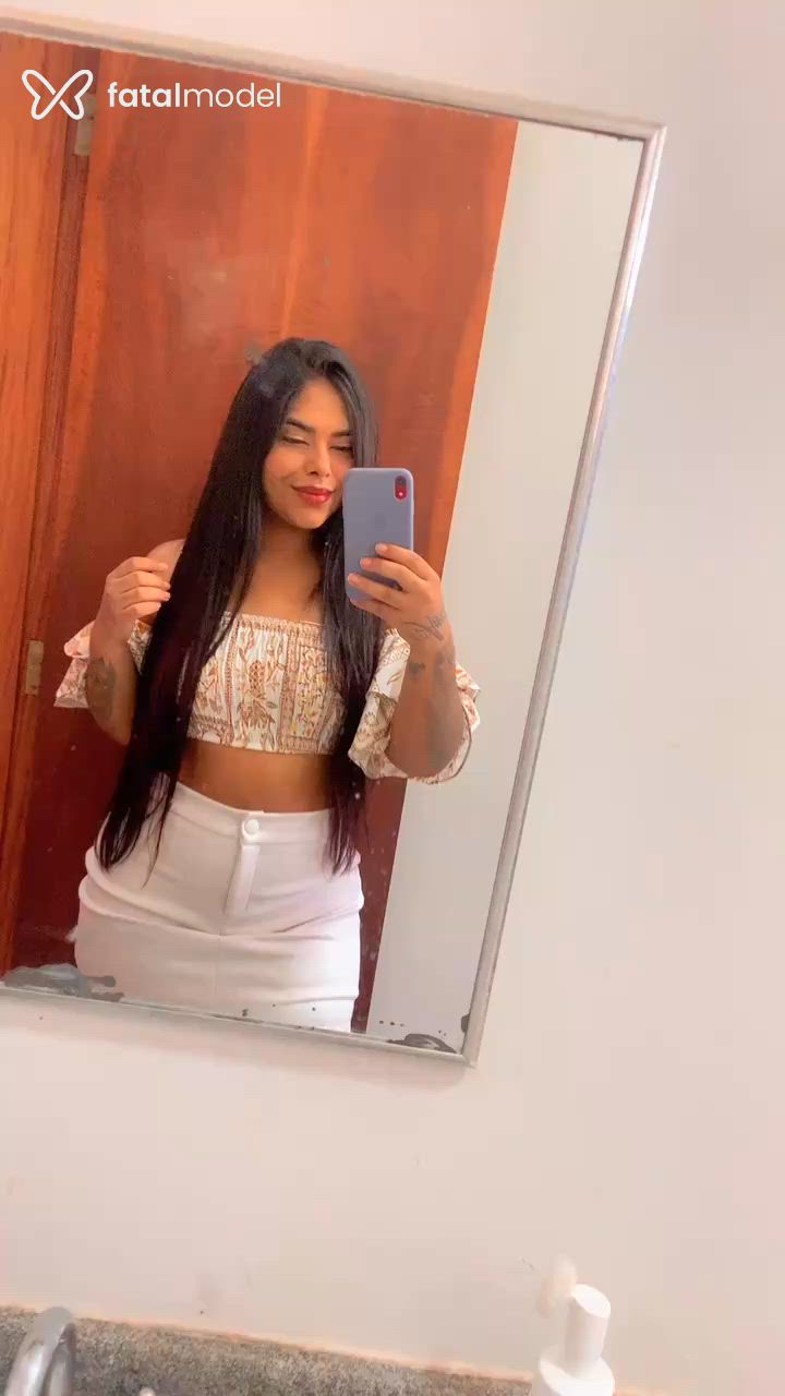 Acompanhante mulher morena (o) de olhos castanhos em Bauru Acompanhante mulher morena (o) de olhos castanhos em Bauru - Yorranna