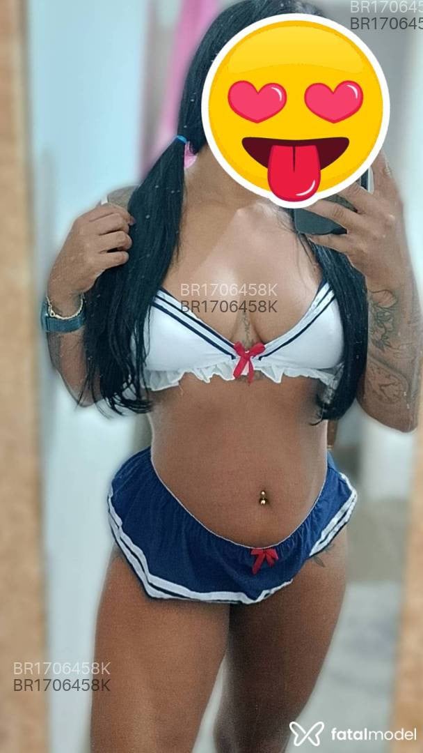 Acompanhante mulher com cabelo castanho de olhos castanhos - Lorrany Mello