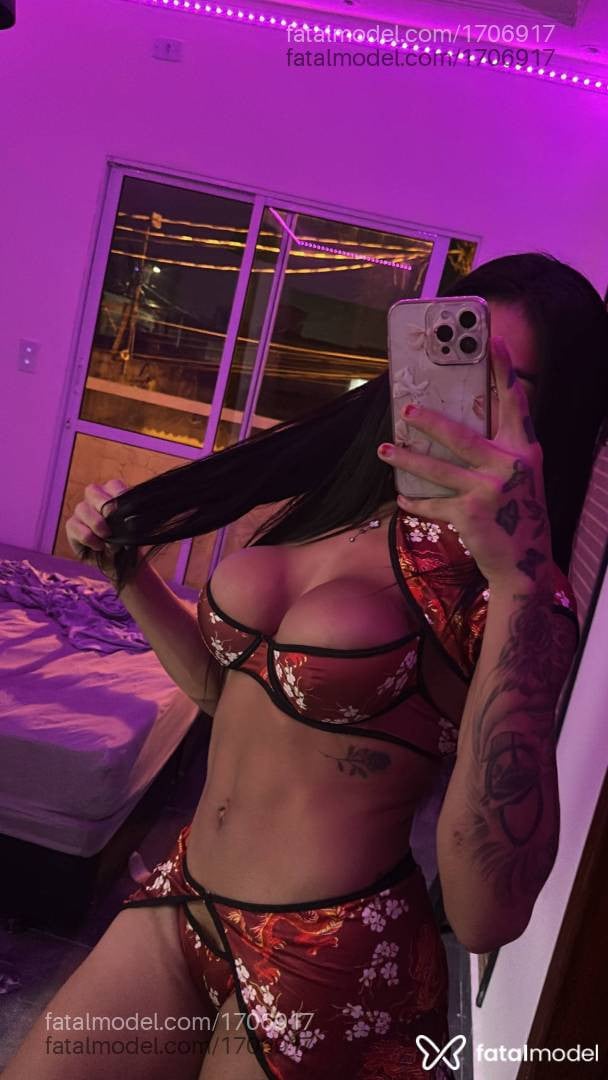 Acompanhante mulher trans morena (o) de olhos castanhos em Brasília - Kawany Beatriz