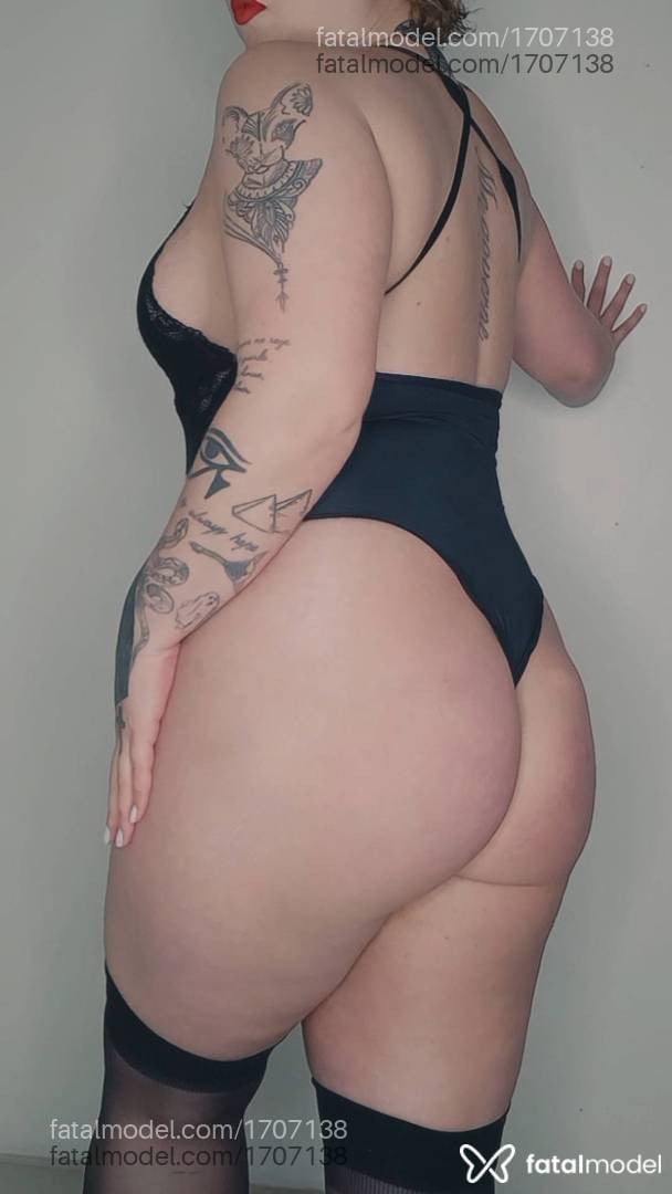 Acompanhante mulher com cabelo castanho de olhos castanhos em Carazinho Acompanhante mulher com cabelo castanho de olhos castanhos em Carazinho - Maite Reis