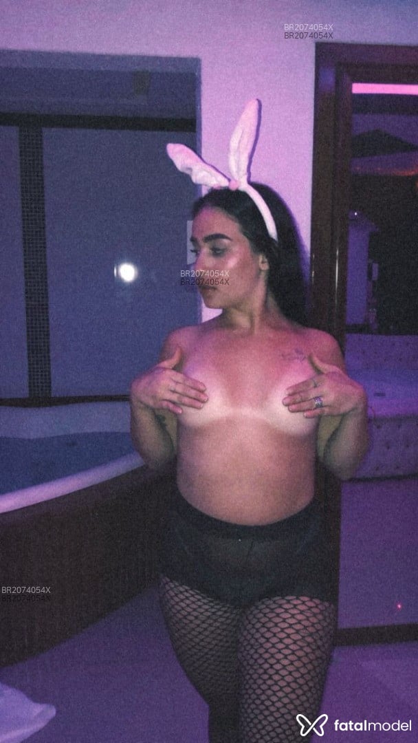 Acompanhante mulher morena (o) de olhos castanhos em Balneário Camboriú - Pery Ander