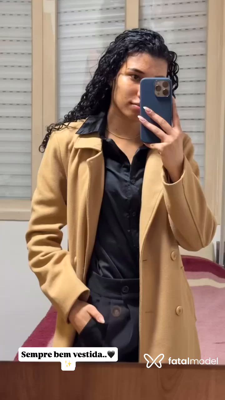 Acompanhante mulher com cabelo castanho de olhos castanhos - Kayla Machado