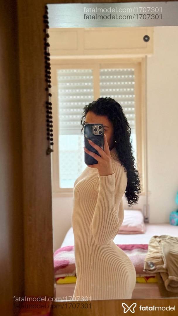 Acompanhante mulher com cabelo castanho de olhos castanhos em Porto Alegre - Kayla Machado