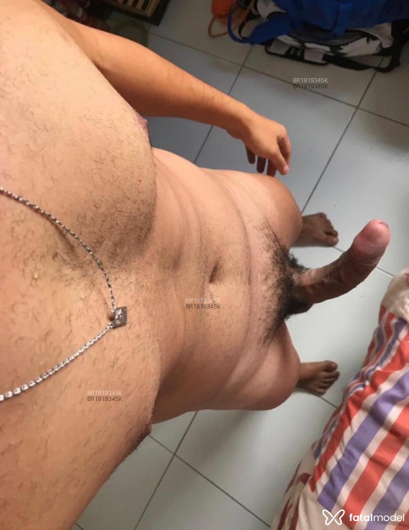 Acompanhante homem morena (o) de olhos castanhos em São Paulo - CAIODOTADAO