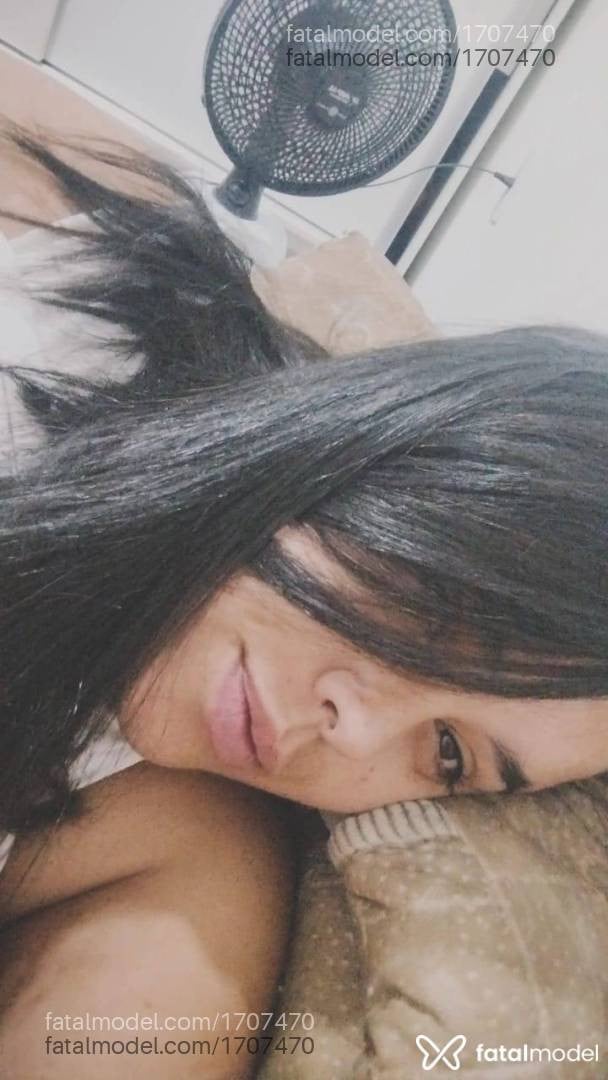 Acompanhante mulher morena (o) de olhos castanhos - Kelly