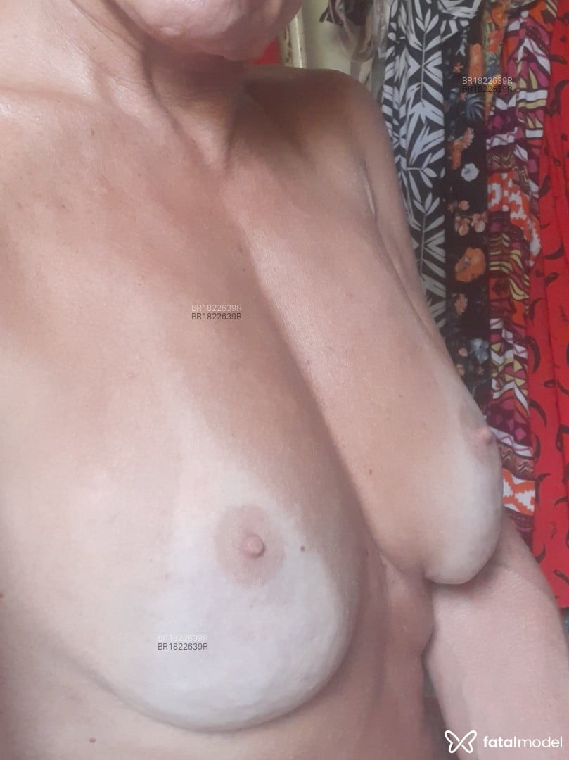 Acompanhante mulher trans loira (o) de olhos castanhos em Manaus - Rebeca Laurent
