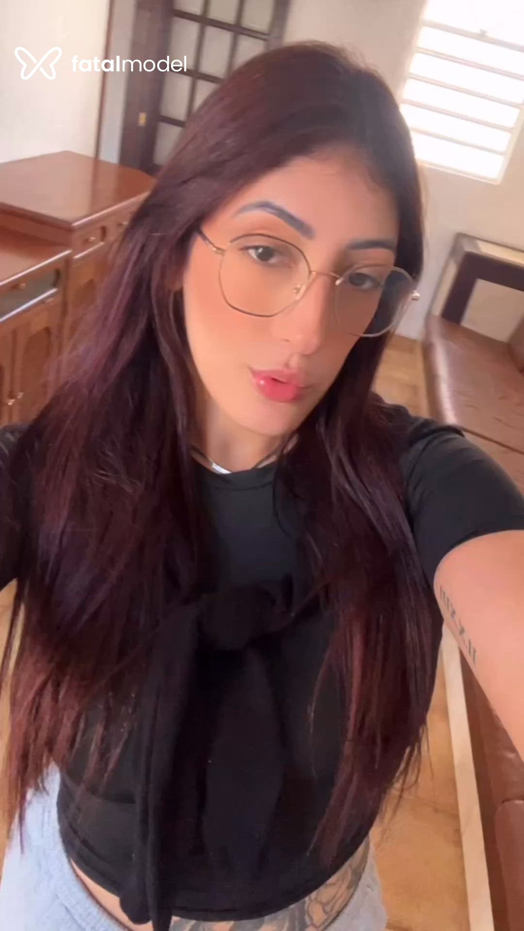 Acompanhante mulher ruiva (o) de olhos pretos - Roberta Acompanhante mulher ruiva (o) de olhos pretos - Roberta