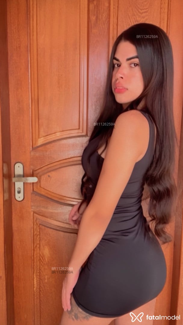 Acompanhante travesti morena (o) de olhos castanhos em Capelinha Acompanhante travesti morena (o) de olhos castanhos em Capelinha - Lavinia
