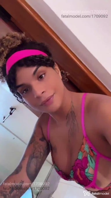Acompanhante mulher trans morena (o) de olhos castanhos em Rio de Janeiro - Paolla