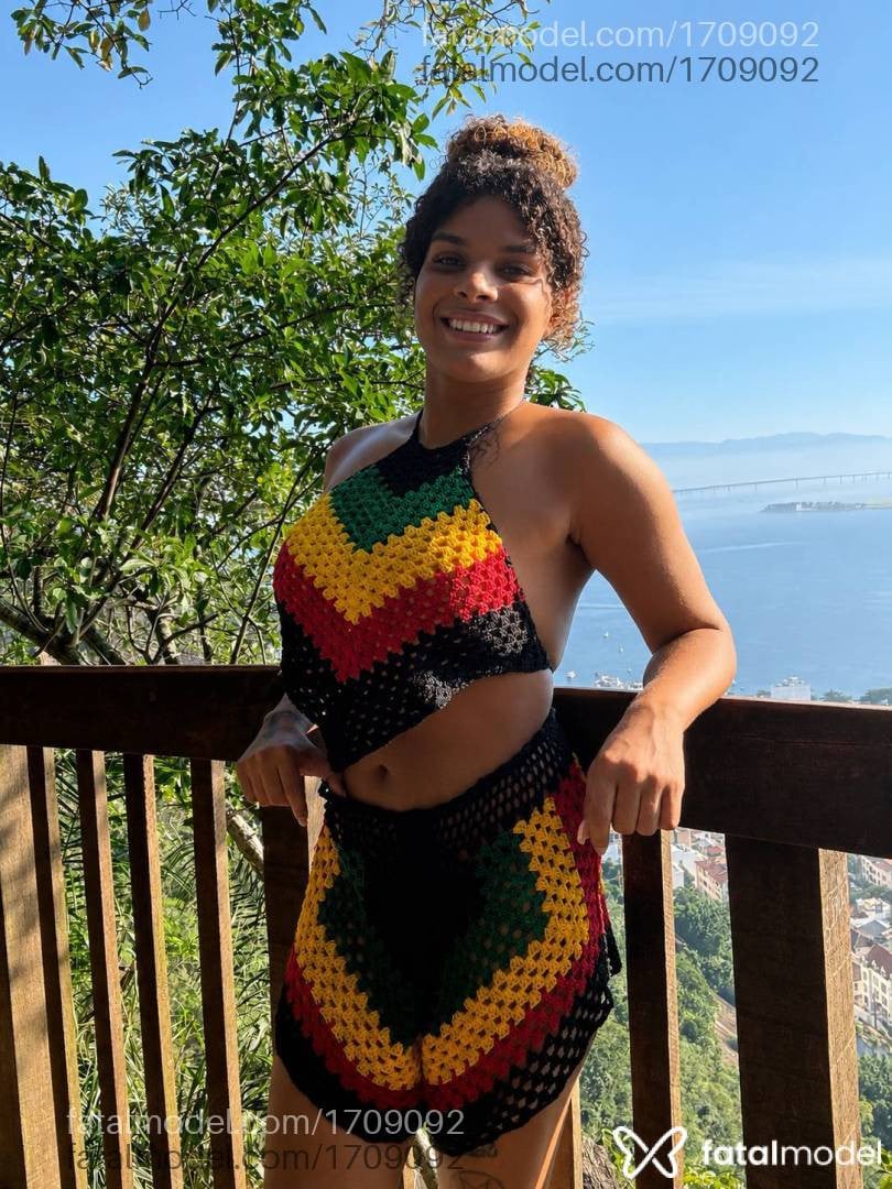 Acompanhante mulher trans morena (o) de olhos castanhos em Rio de Janeiro - Paolla