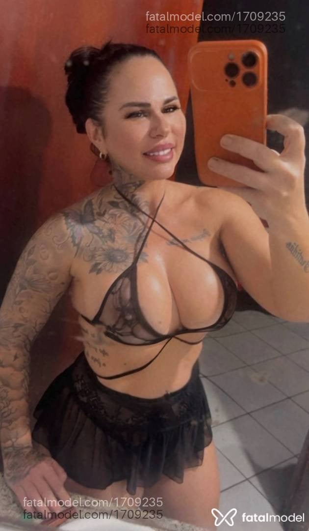 Acompanhante mulher morena (o) de olhos castanhos em Bagé - Amanda