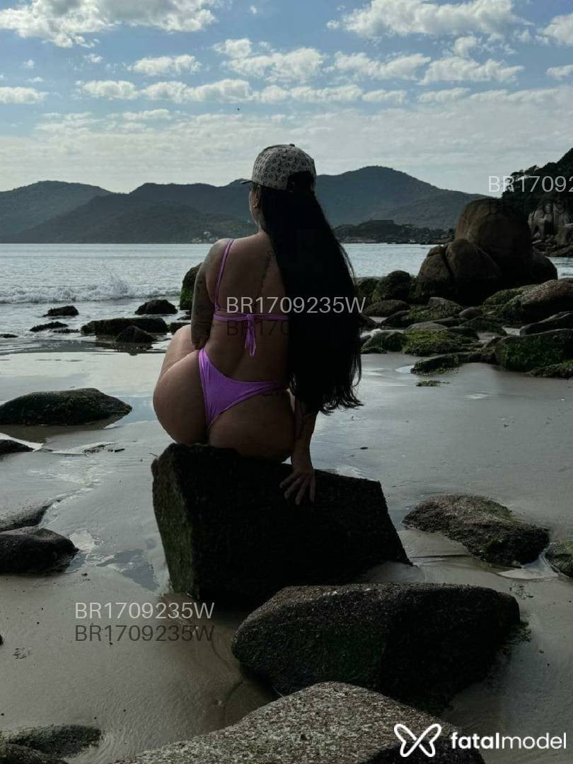 Acompanhante mulher morena (o) de olhos castanhos em Laguna - Amanda