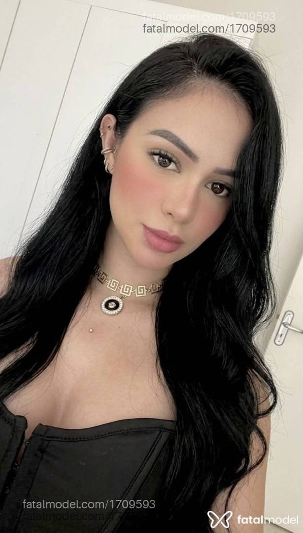 Acompanhante mulher morena (o) de olhos castanhos - Letícia bonfim