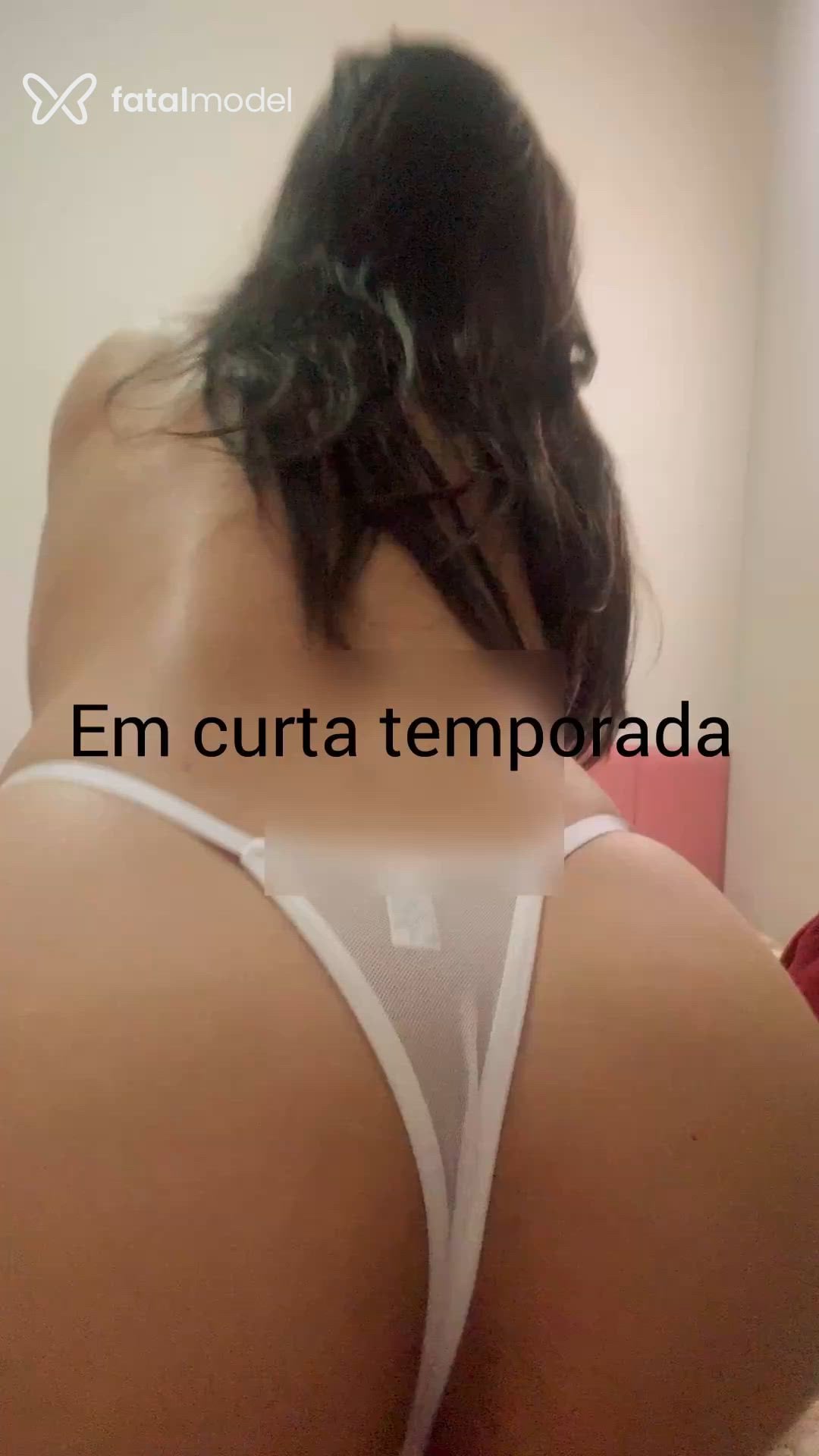 Acompanhante mulher com cabelo castanho de olhos castanhos - Luiza