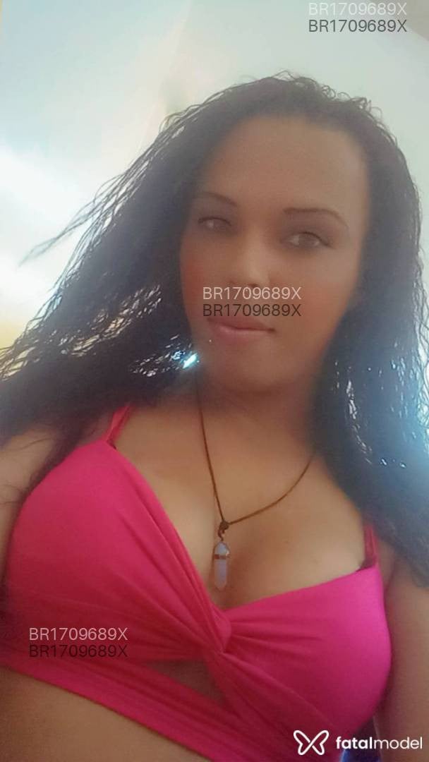 Acompanhante mulher trans morena (o) de olhos castanhos em Cabo Frio Acompanhante mulher trans morena (o) de olhos castanhos em Cabo Frio - Rebeca fontinelly