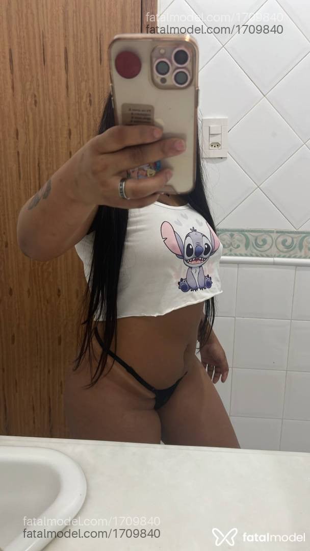 Acompanhante mulher com cabelo castanho de olhos castanhos - Ruthy Oliver