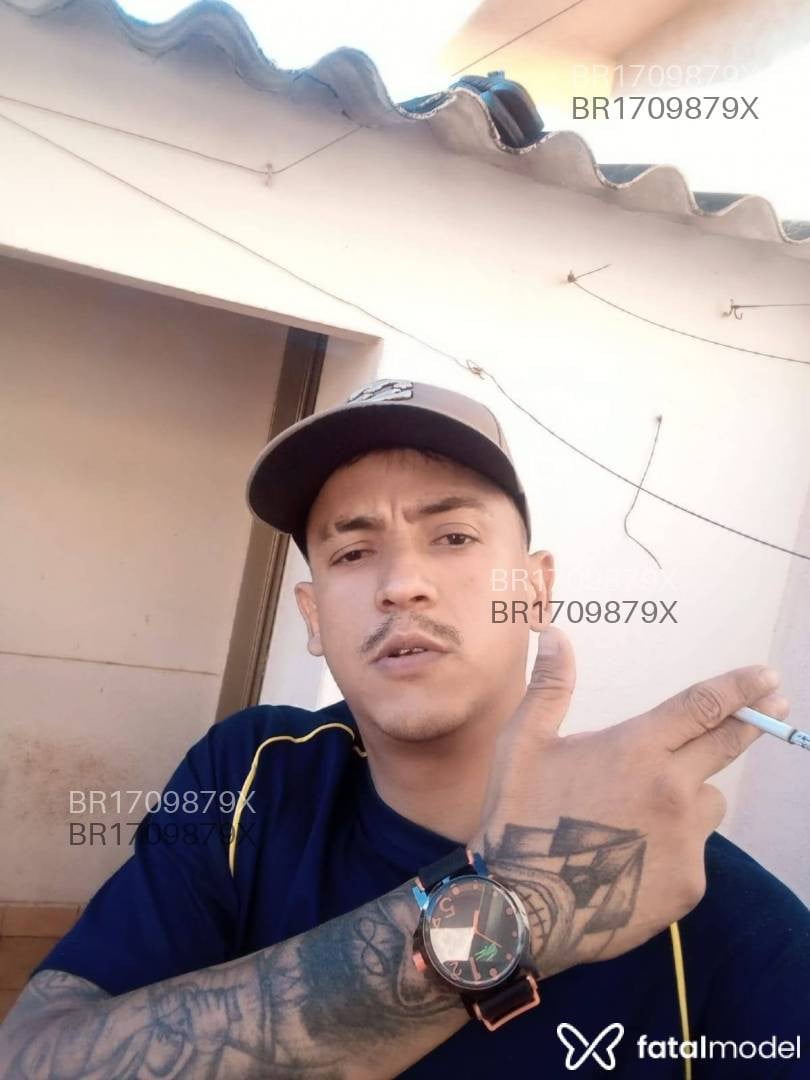 Acompanhante homem com cabelo castanho de olhos mel em Ribeirão Preto - Brayan
