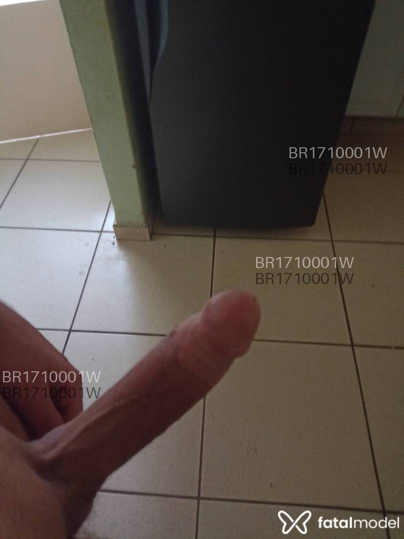 Acompanhante homem com cabelo castanho de olhos castanhos em Mogi Guaçu - Pedrinho